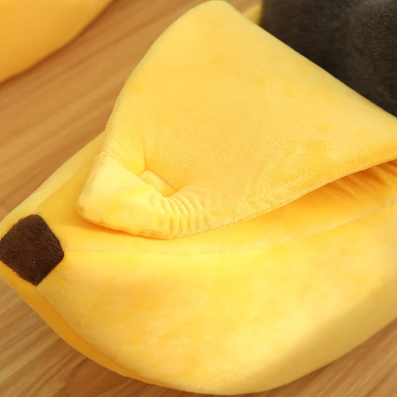 CozyPeel Banana Pet Bed